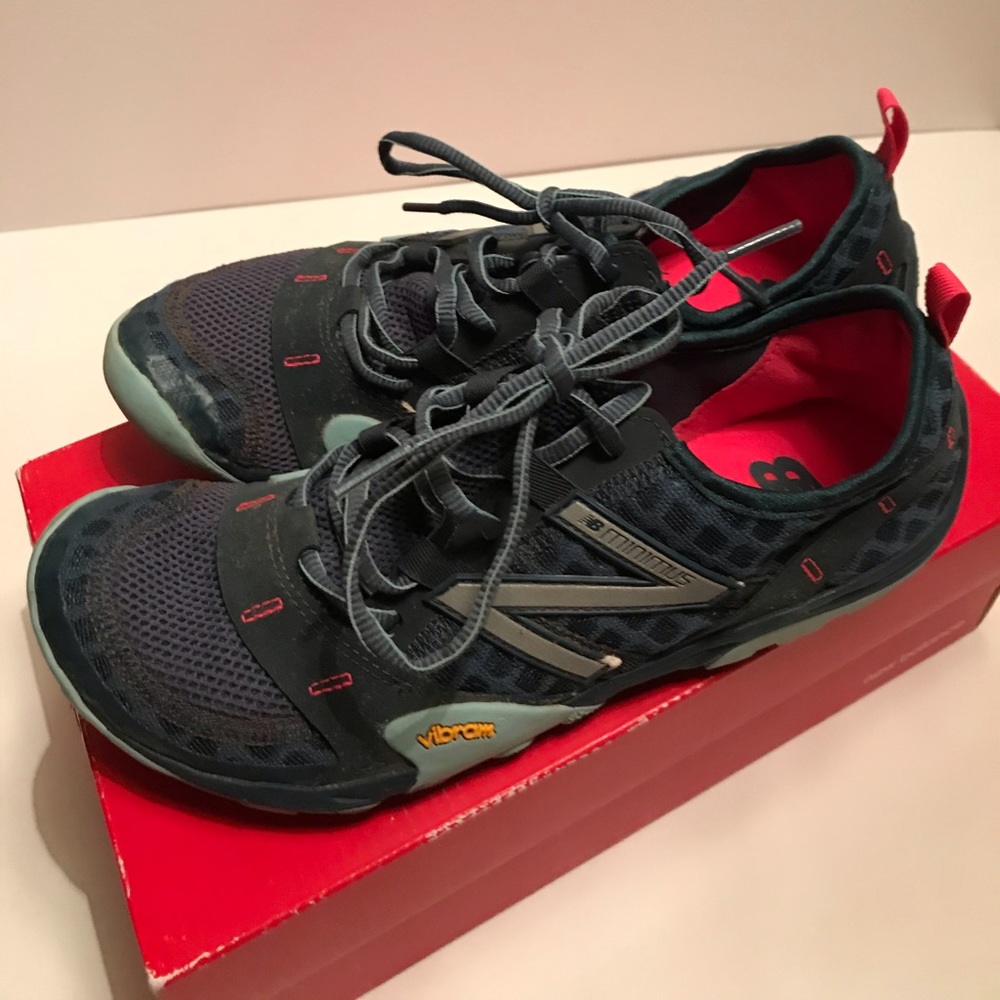 New Balance Women’s 10B Trailrunning Shoes